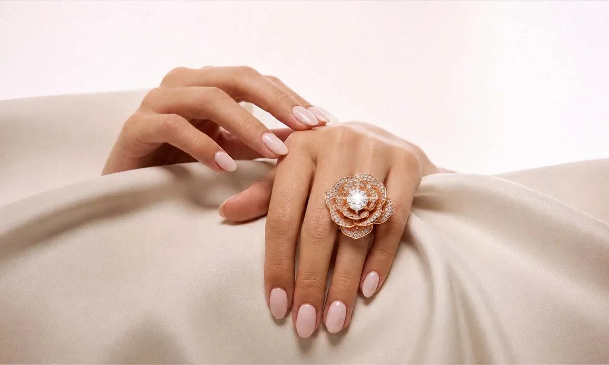 Diamond rings for women