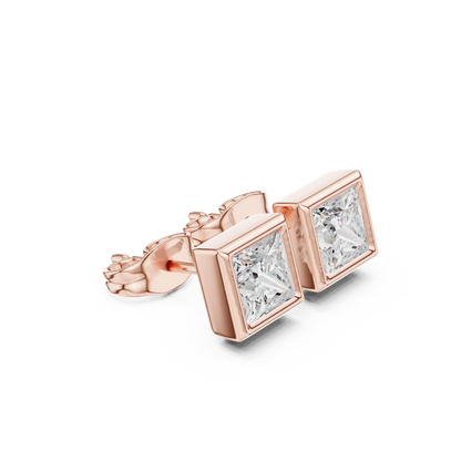 Cavelle Stud Earrings