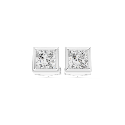 Cavelle Stud Earrings