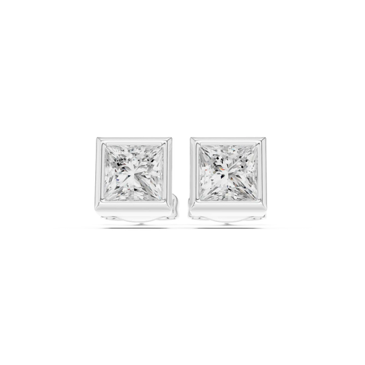 Cavelle Stud Earrings