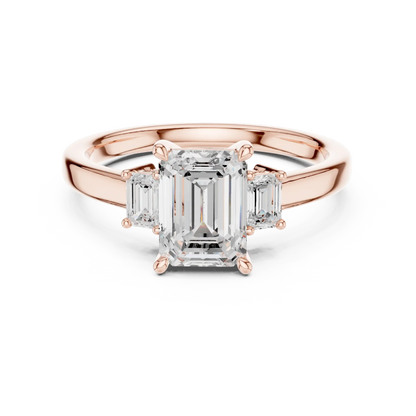Trois Émeraude Diamond Ring