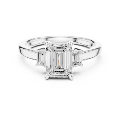 Trois Émeraude Diamond Ring