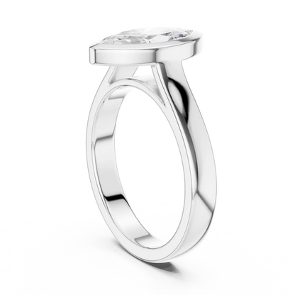 Sheer Frame Diamond Ring