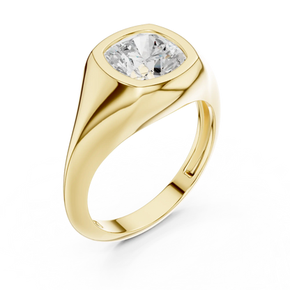 Signet Luxe Diamond Ring