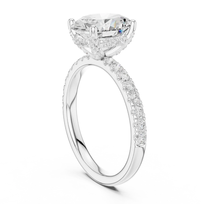 Ovalina Vale Diamond Ring