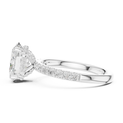 Ovalina Vale Diamond Ring
