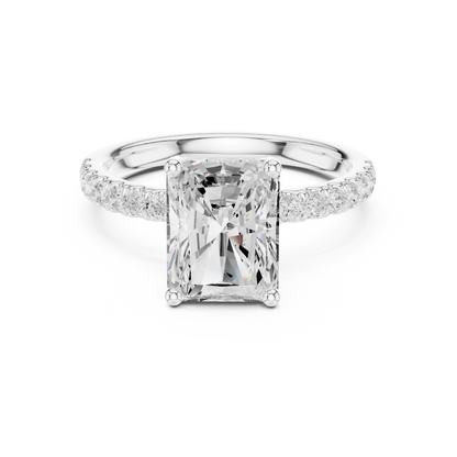 Radiante Diamond Ring