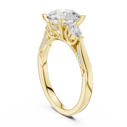 Pear Flank Diamond Ring