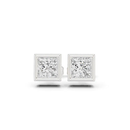 Cavelle Stud Earrings