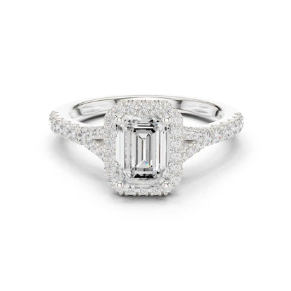 Emerlora Diamond Ring