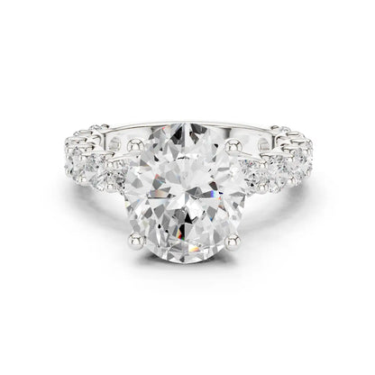Graduated Row Diamond Ring