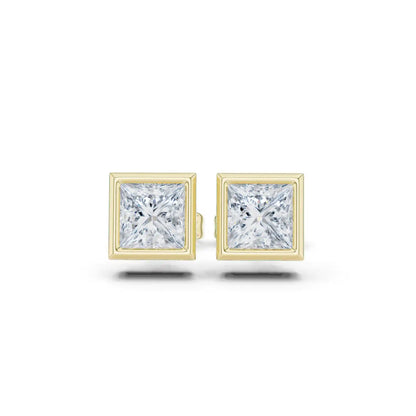 Cavelle Stud Earrings