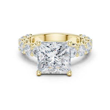 Regina Grace Diamond Ring