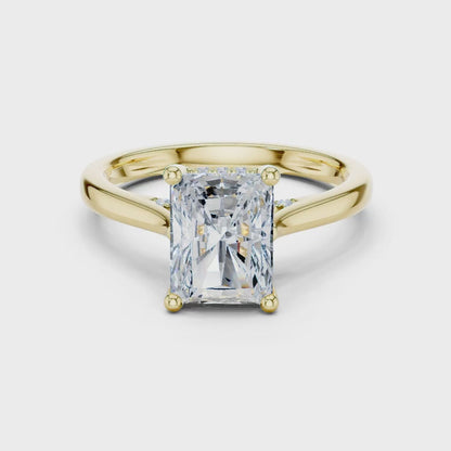 Verlyra Diamond Ring