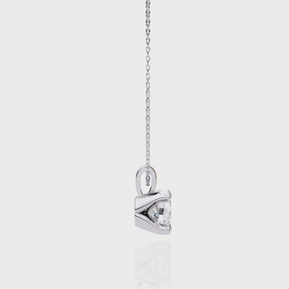 Solitaire Belle Diamond Pendant